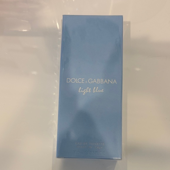 Dolce & Gabbana Other - Dolce & Gabbana Light Blue Fragrance in Powder Blue Box
